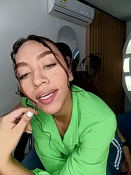 ritzabeth daniel online show from March 19, 2:15 am