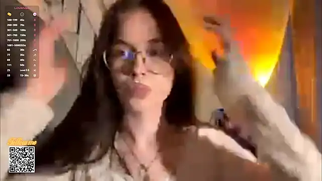 DebraSchneider online show from March 17, 3:04 pm