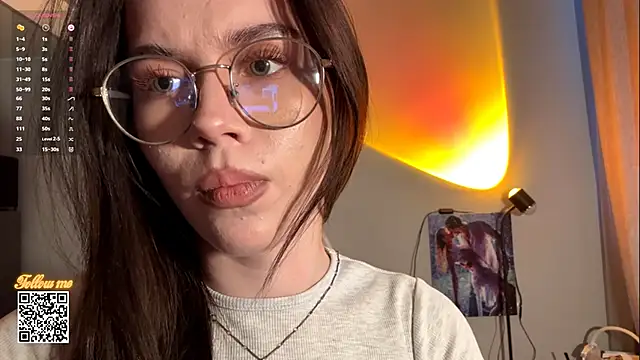 DebraSchneider online show from March 21, 3:04 pm