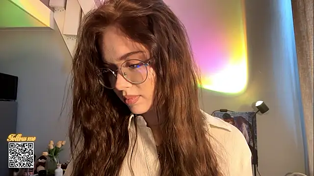 DebraSchneider online show from March 25, 10:10 am