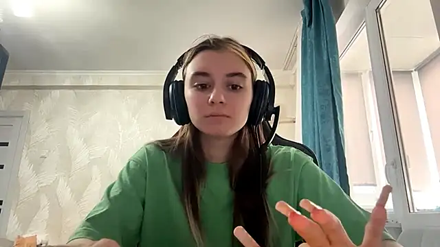 PluralPalaver online show from March 4, 7:03 am