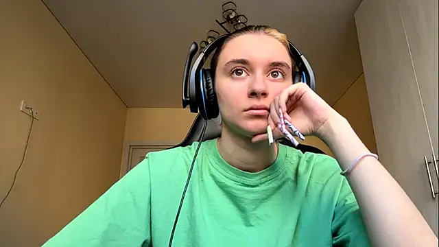 PluralPalaver online show from March 11, 6:19 am