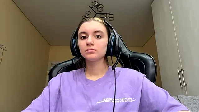 PluralPalaver online show from March 24, 6:07 am