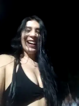 Snapshot of charlottte_wh chatting on March 7, 6:54 am charlottte wh online show from March 7, 6:54 am