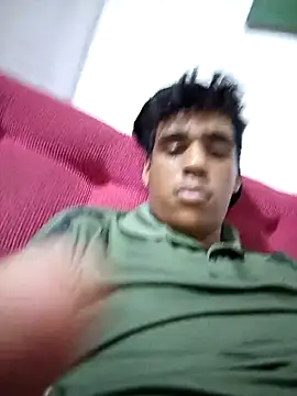 luis230436 online show from April 2, 1:03 am