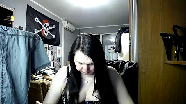 Snapshot of EvaBeautyXx chatting on March 21, 9:40 pm EvaBeautyXx online show from March 21, 9:40 pm