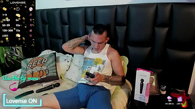 Mike Waters online show from March 10, 10:15 pm