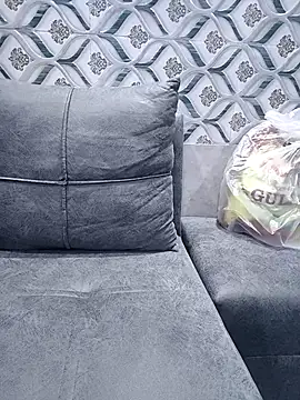 Snapshot of mishti_sharma20 chatting on March 6, 6:15 pm mishti sharma20 online show from March 6, 6:15 pm