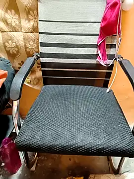 Snapshot of mishti_sharma20 chatting on April 4, 7:22 pm mishti sharma20 online show from April 4, 7:22 pm