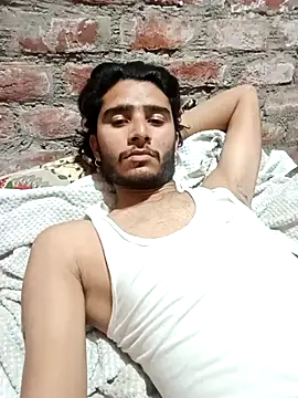 Snapshot of CoralN chatting on March 7, 5:04 am CoralN online show from March 7, 5:04 am