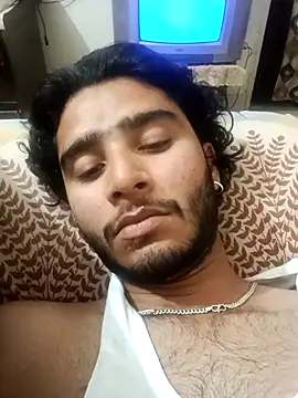 Snapshot of CoralN chatting on March 31, 11:43 am CoralN online show from March 31, 11:43 am