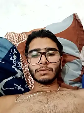 Snapshot of CoralN chatting on April 2, 5:38 am CoralN online show from April 2, 5:38 am