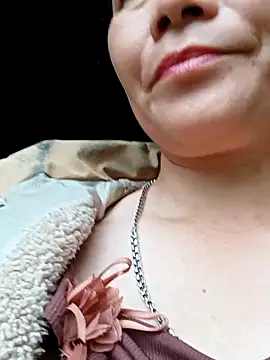 Lindxx-hot online show from May 8, 1:44 am