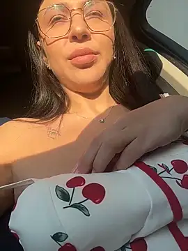 Bunny Lush online show from May 12, 4:09 am