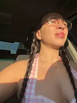 Bunny Lush online show from May 15, 4:08 am