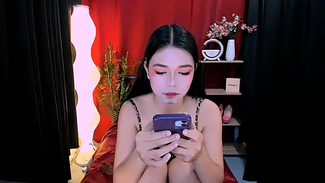 Snapshot of azumi_suzako chatting on March 29, 3:23 pm azumi suzako online show from March 29, 3:23 pm