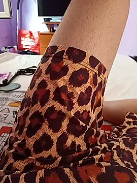 RaduuuxXx online show from July 18, 1:48 pm