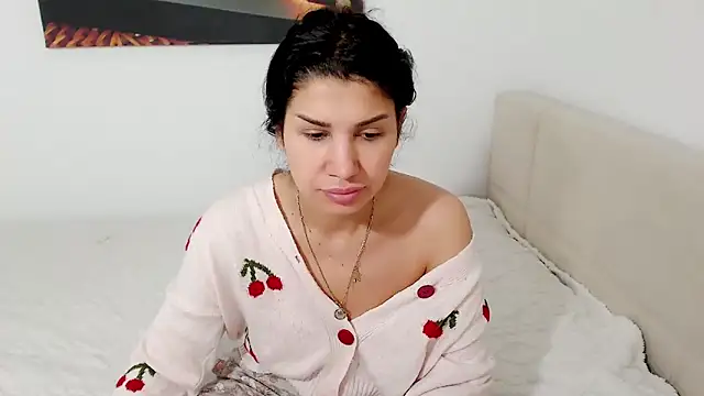 Snapshot of NickyHotXO chatting on April 17, 4:15 am NickyHotXO online show from April 17, 4:15 am