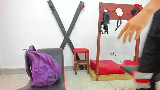 MiaBella and Max online show from March 13, 12:12 pm