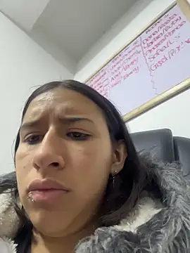 LilyRossi  online show from June 3, 11:46 am
