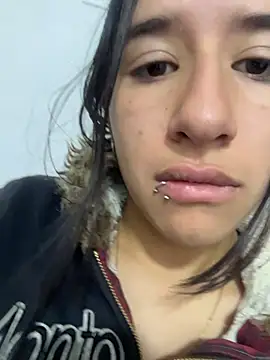 LilyRossi  online show from June 4, 11:27 am