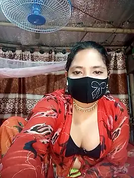 Snapshot of Nishit_pari-03 chatting on April 25, 7:11 pm Nishit pari-03 online show from April 25, 7:11 pm