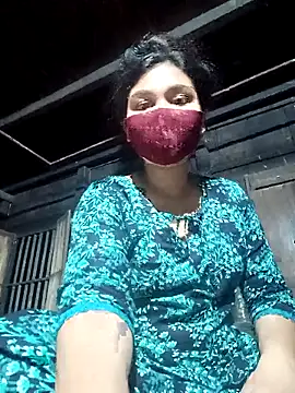Snapshot of SumonaMoni chatting on May 10, 4:01 pm SumonaMoni online show from May 10, 4:01 pm