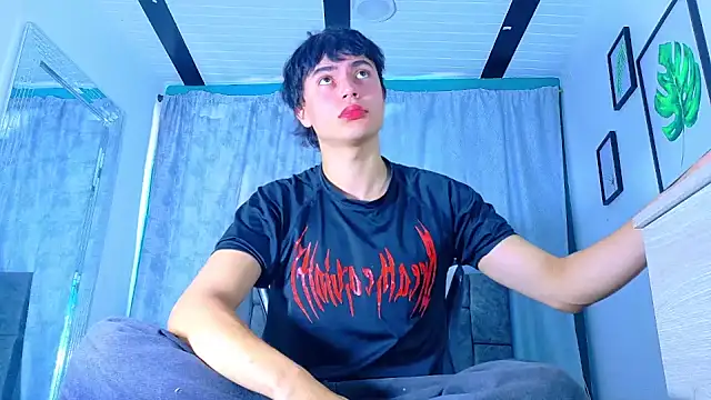 Dantekent online show from May 19, 2:01 pm
