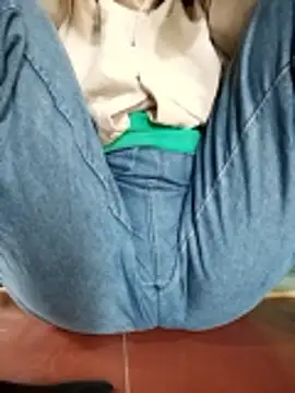 Snapshot of Malisa-aa chatting on April 2, 7:17 am Malisa-aa online show from April 2, 7:17 am