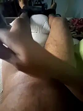 wolf297 online show from March 31, 3:30 am