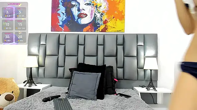 LilithCorpse  online show from April 3, 1:09 pm