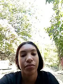 Snapshot of ginevere_20 chatting on April 1, 8:17 pm ginevere 20 online show from April 1, 8:17 pm