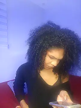 Snapshot of V-nus chatting on March 23, 5:00 am V-nus online show from March 23, 5:00 am