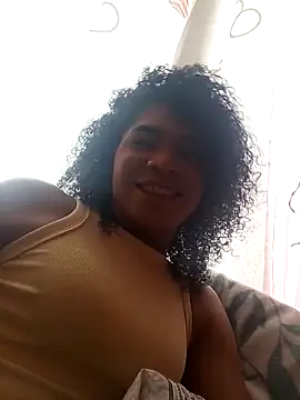 Snapshot of V-nus chatting on March 31, 6:52 pm V-nus online show from March 31, 6:52 pm