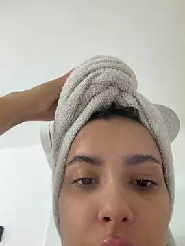 EmilySearss online show from May 10, 5:07 pm