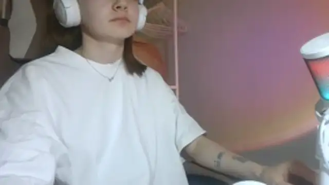 MaryanaXxDiamand online show from April 3, 10:52 pm