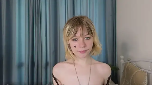 MollySally online show from May 18, 4:18 am