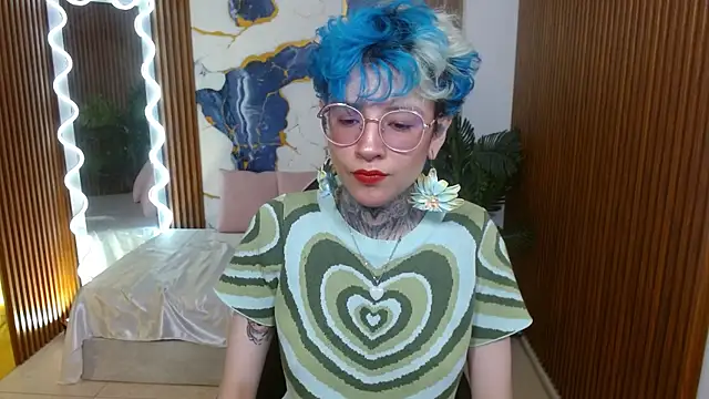 Lyra tay online show from March 4, 7:09 pm