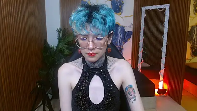 Lyra tay online show from May 10, 11:37 am