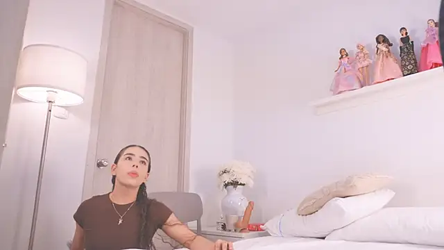 Queen baby02 online show from March 16, 5:55 am