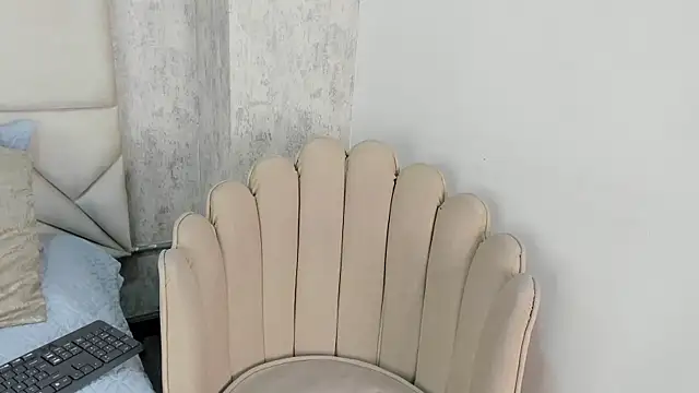 helen zen online show from June 18, 7:51 pm
