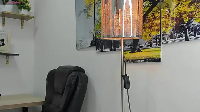 Snapshot of Stefy_cg chatting on March 31, 4:29 pm Stefy cg online show from March 31, 4:29 pm