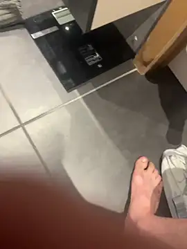 Snapshot of KillianLau26510 chatting on March 29, 11:49 pm KillianLau26510 online show from March 29, 11:49 pm