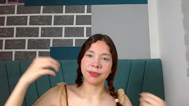Sweet kitty 05 online show from May 16, 11:36 pm
