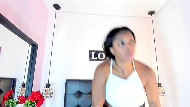 Snapshot of KatallelaMurillo chatting on March 30, 11:55 am KatallelaMurillo online show from March 30, 11:55 am