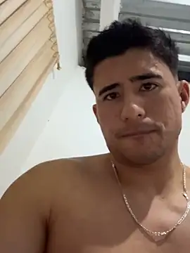 David-latinlover online show from May 12, 3:58 am