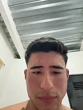 David-latinlover online show from May 19, 3:35 am