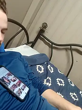 Snapshot of Seansexuality7 chatting on March 27, 7:24 pm Seansexuality7 online show from March 27, 7:24 pm