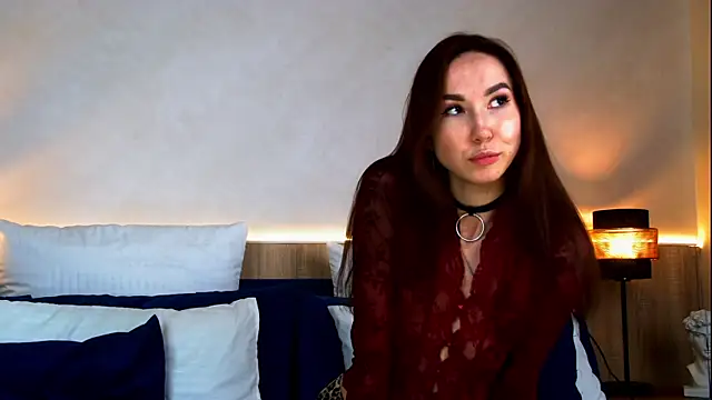 EmilyGray   online show from May 10, 7:13 am