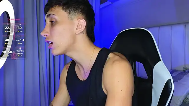 Snapshot of Rome_cortes chatting on March 24, 8:14 pm Rome cortes online show from March 24, 8:14 pm